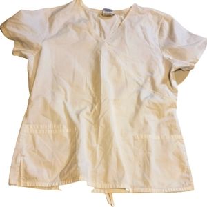 SB scrub top. V neck. Faux wrap. 2 pockets. White. Drawstring waist